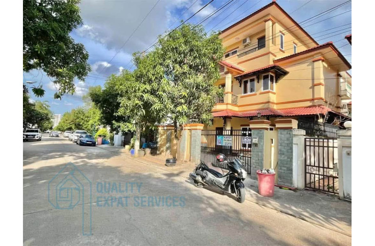 House for rent 